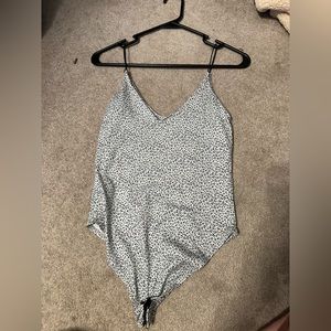 xs white leopard bodysuit